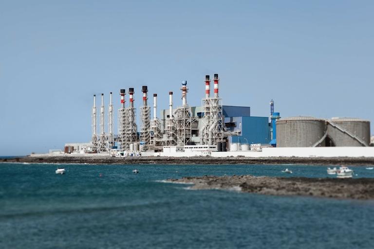 Seawater desalination plant